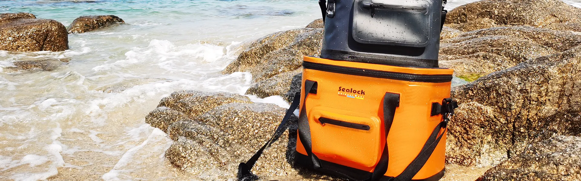 Зв'яжіться з нами